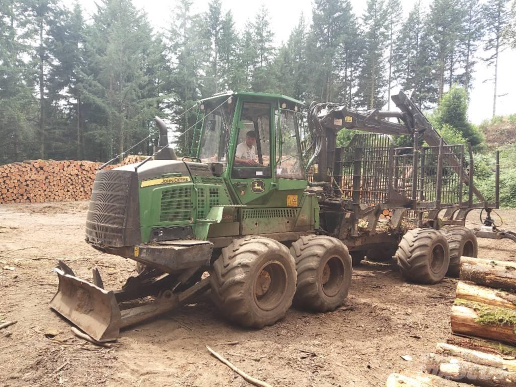 John Deere 1510 G Tomruk yükleyici traktörler
