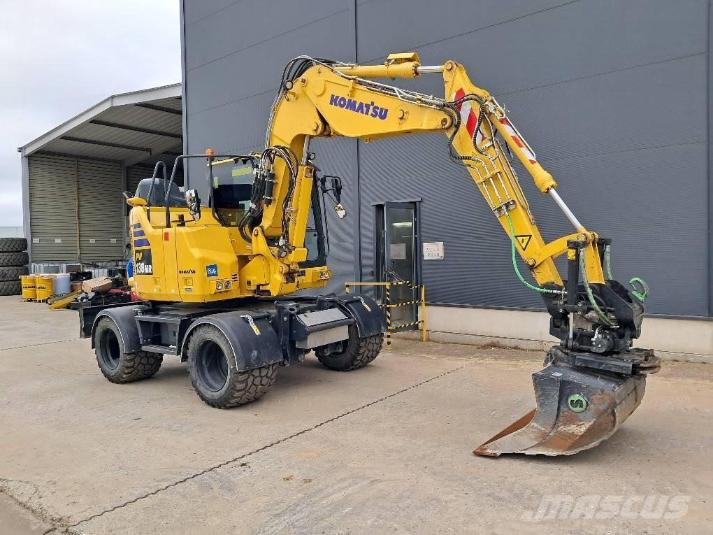 Komatsu PW138MR-11E0 Lastik tekerli ekskavatörler