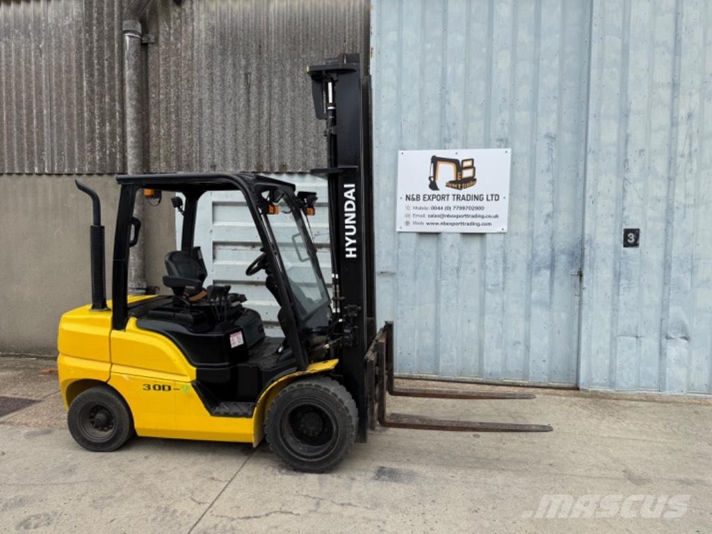 Hyundai 30 D Dizel forkliftler