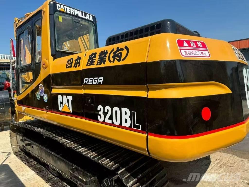 CAT 320 B L Paletli ekskavatörler