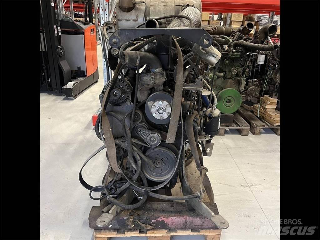 Sisu 74 CWA 4V Motorlar