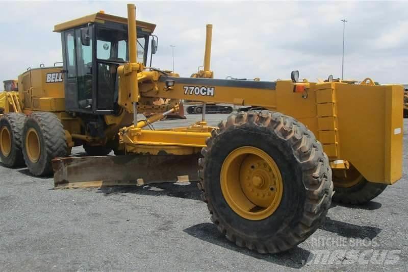 Bell 770CH Greyderler
