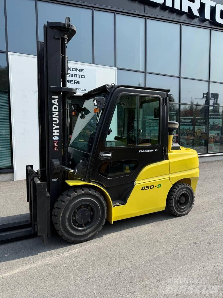 Hyundai 45 D-9 Dizel forkliftler