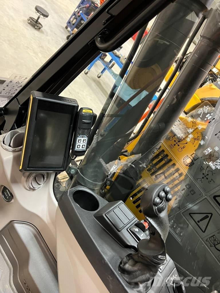 Volvo ECR 145 EL Paletli ekskavatörler