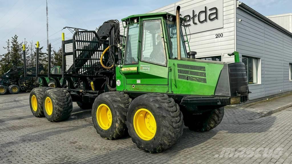 John Deere 1110 D Tomruk yükleyici traktörler
