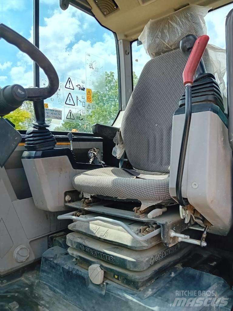 Volvo EW 60 E Lastik tekerli ekskavatörler