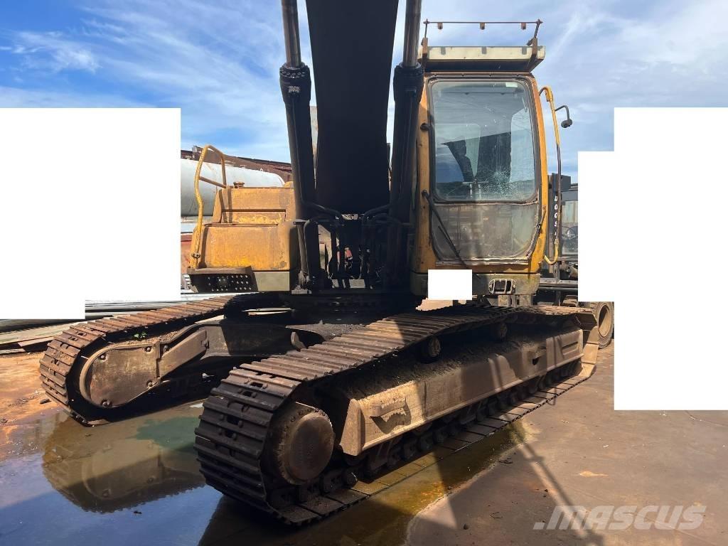 Volvo EC 290 B LC Paletli ekskavatörler
