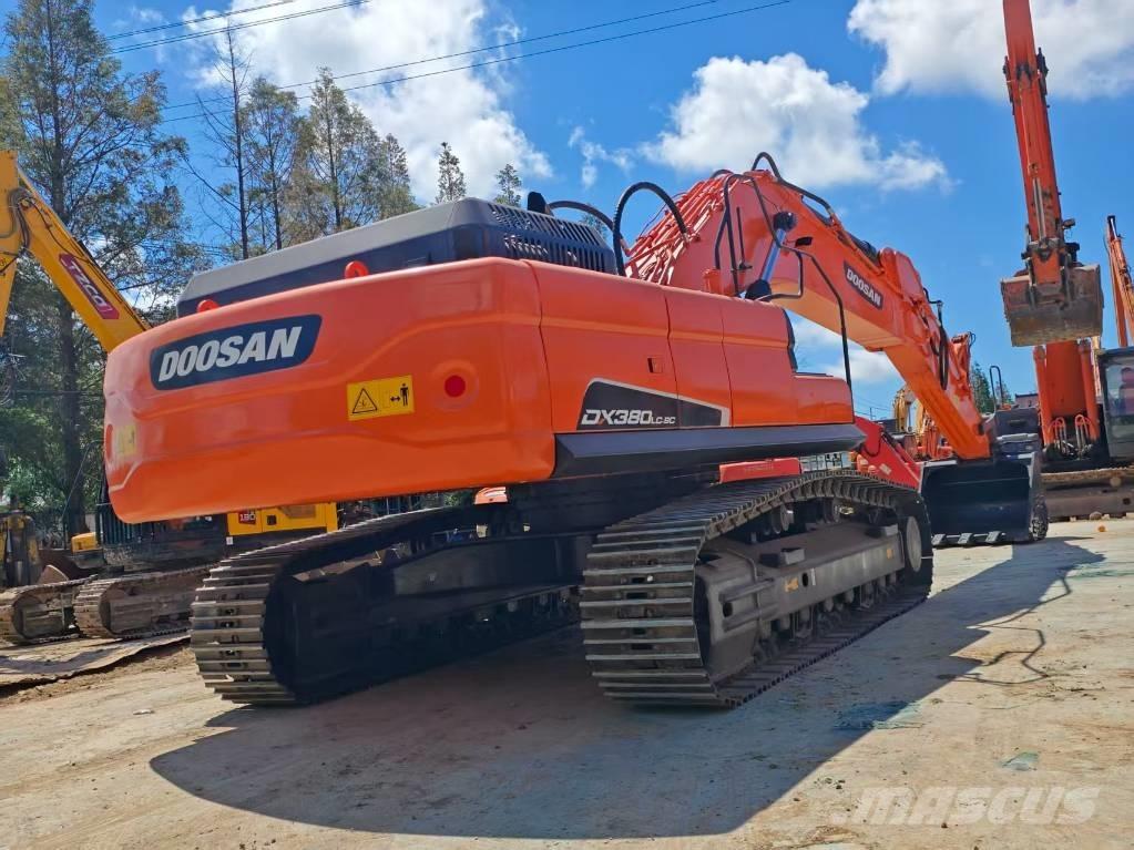 Doosan DX380LC-9 Amfibi Ekskavatörler