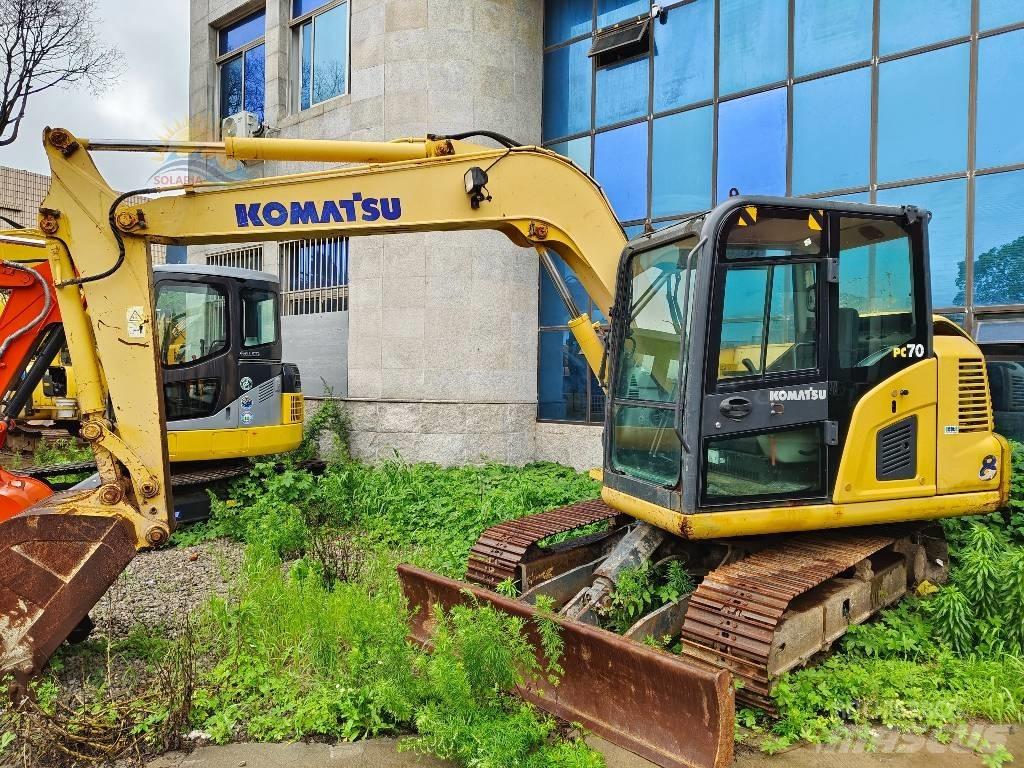 Komatsu PC 70-8 Paletli ekskavatörler