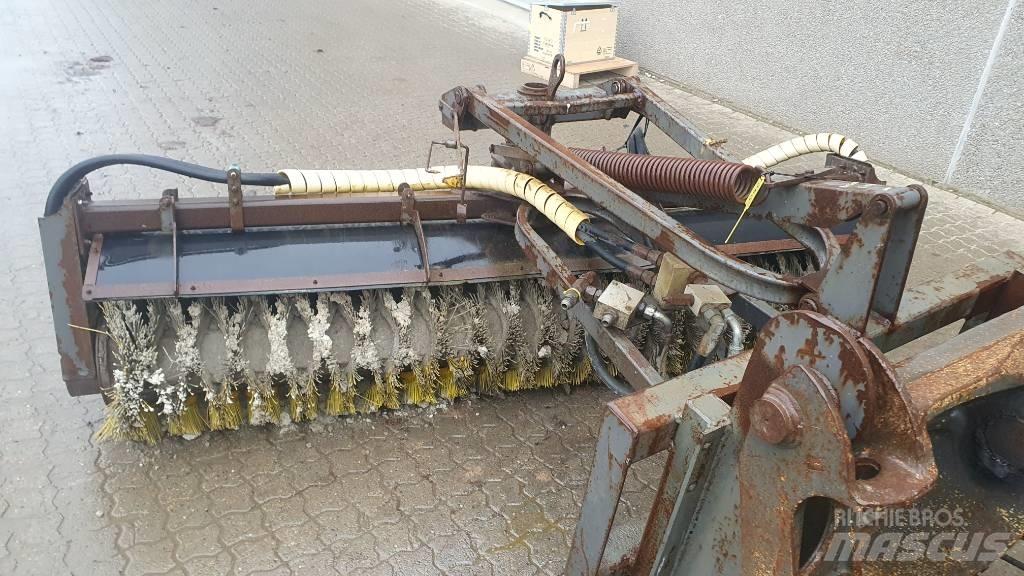 Holms 2,5 m kost Diger kar ve yol makinalari