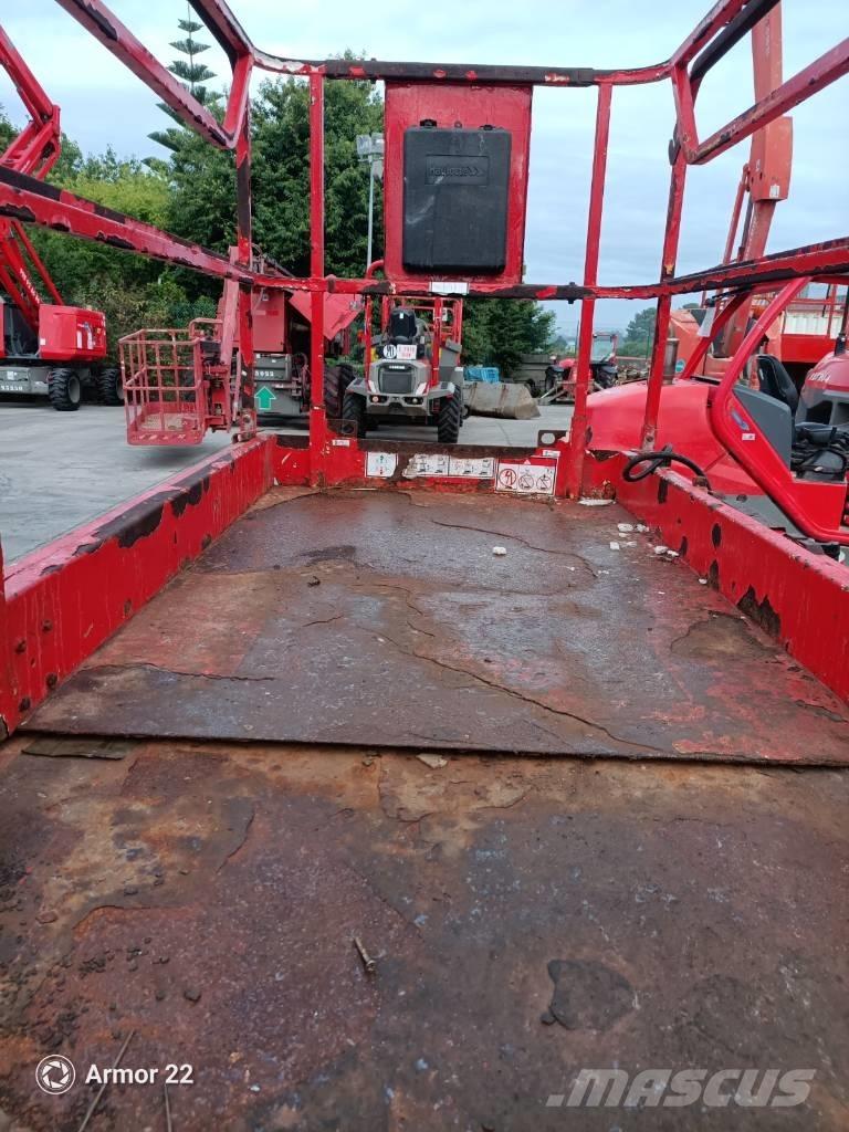 Haulotte Compact 10 Makasli platformlar