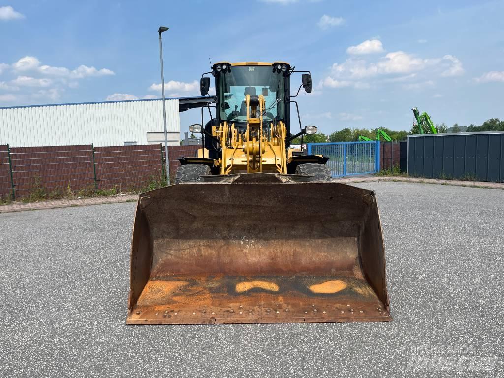 CAT 930M Tekerlekli yükleyiciler