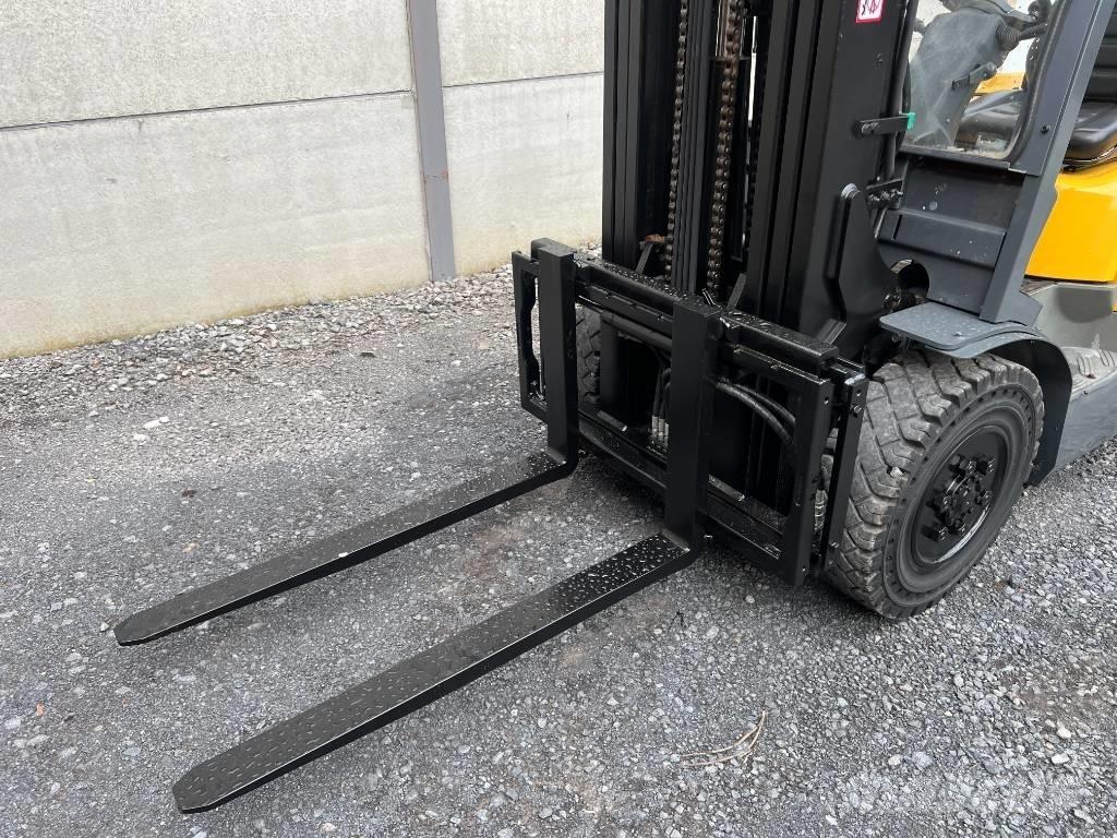 TCM FD30T3 Dizel forkliftler