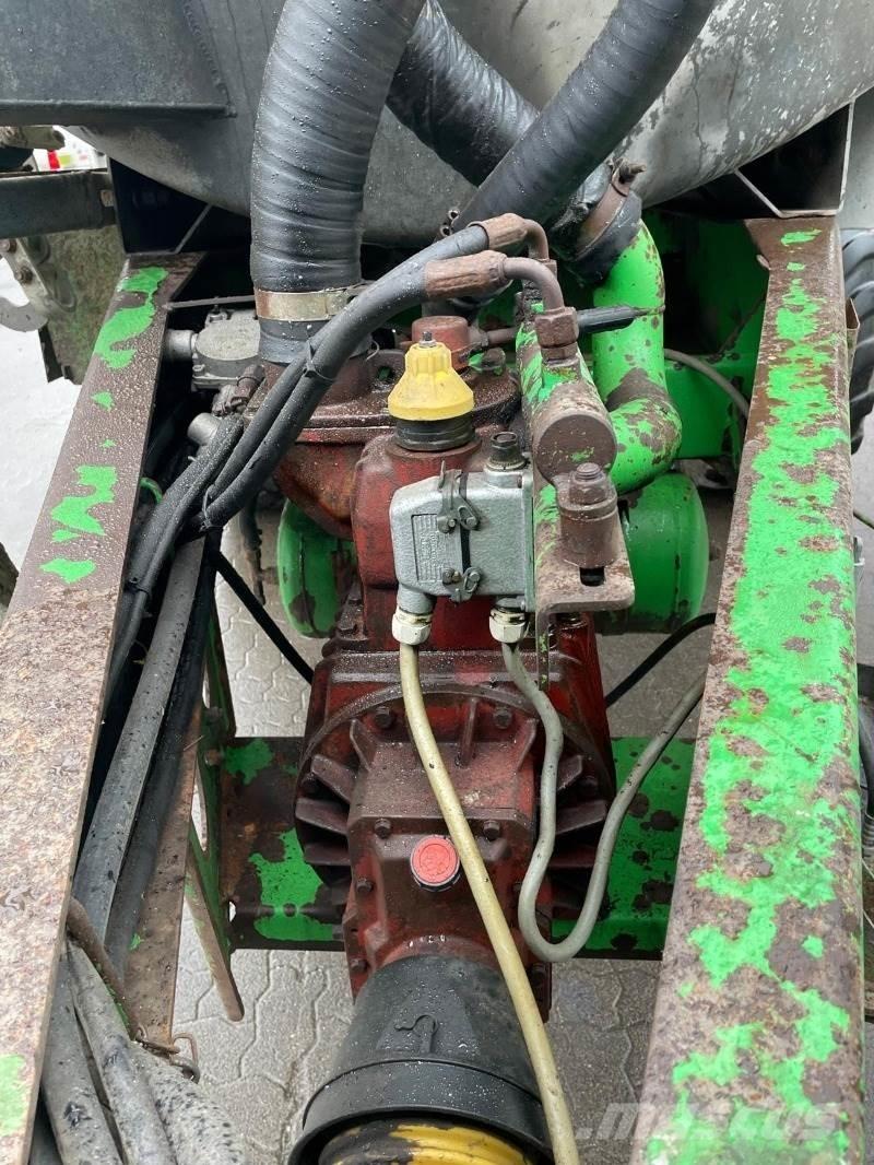 Joskin 12500 TS Gübre dagitma tankerleri