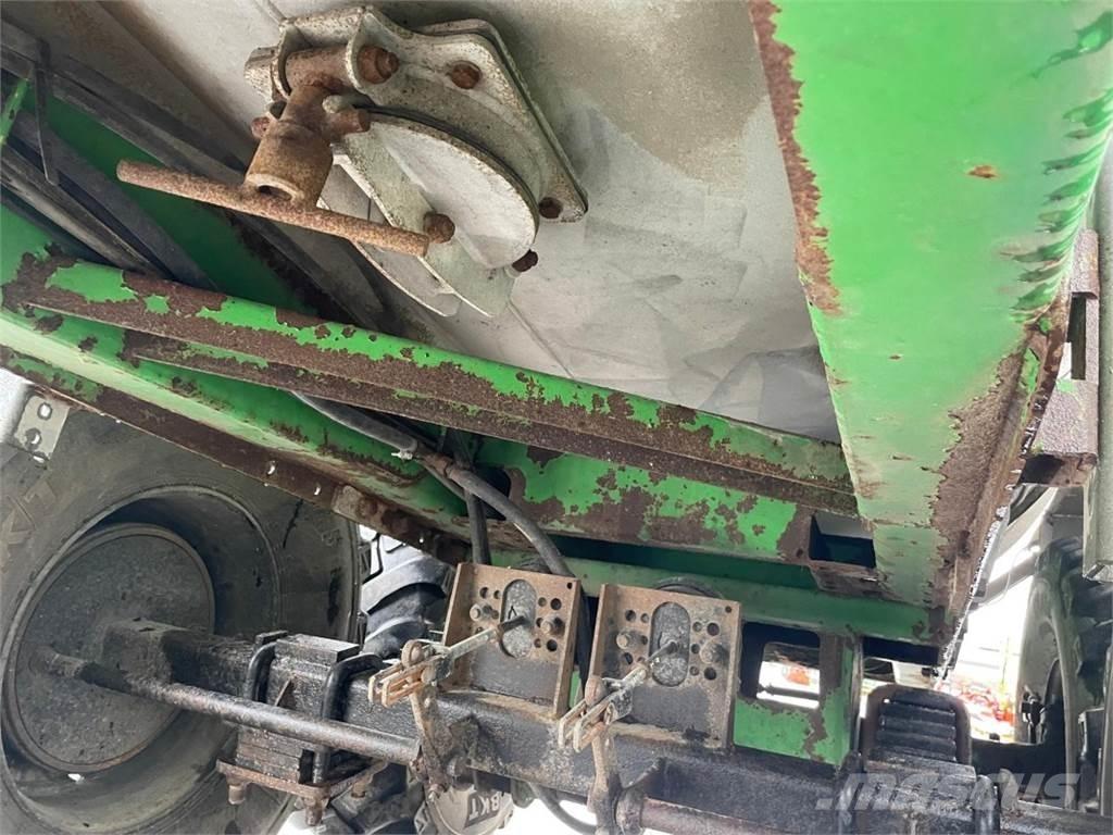 Joskin 12500 TS Gübre dagitma tankerleri