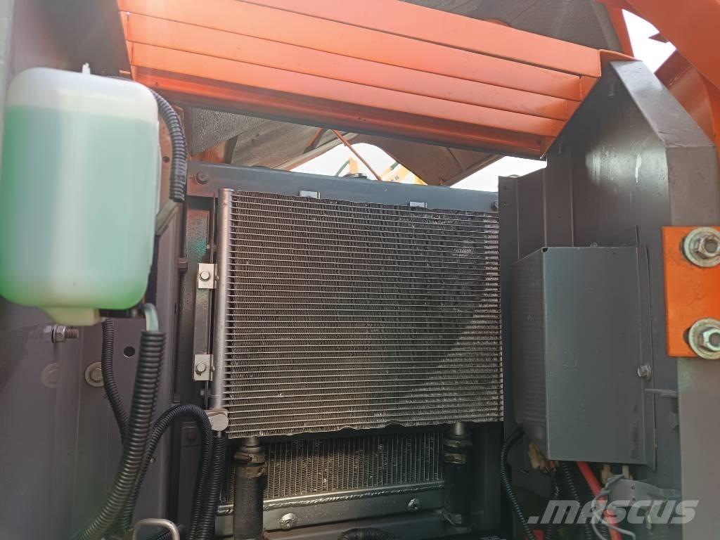 Hitachi ZX 70 Midi ekskavatörler 7 - 12 t