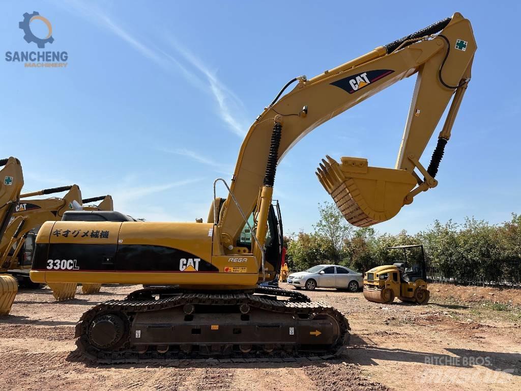 CAT 330 CL Paletli ekskavatörler