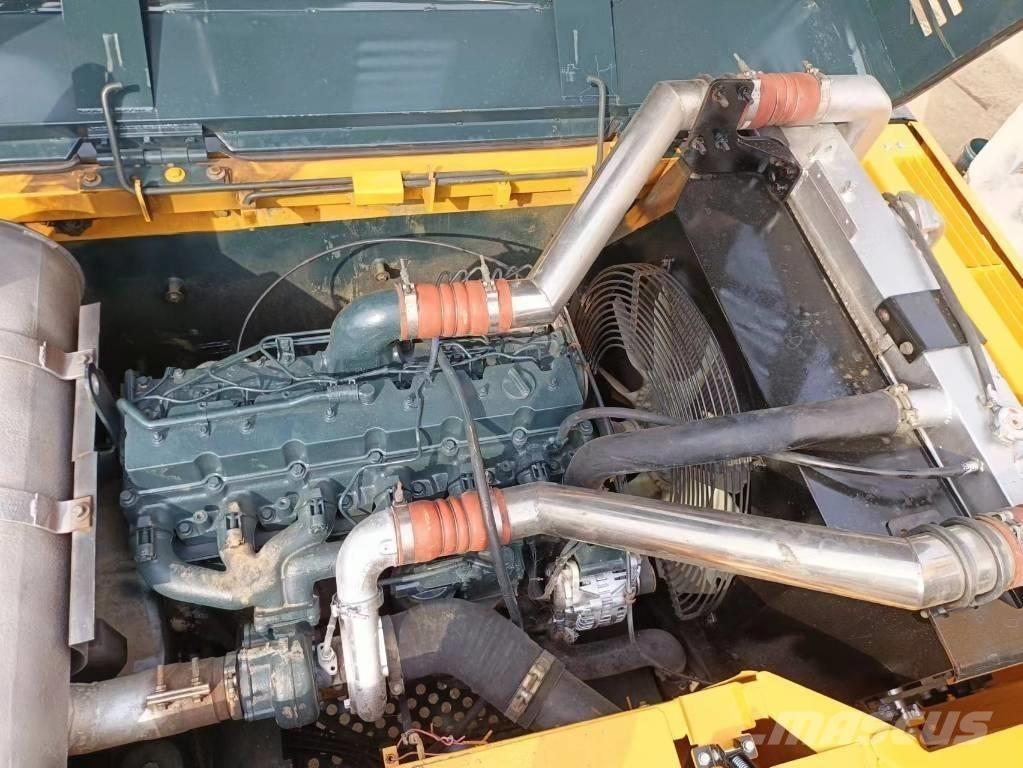 Hyundai 305-9 Paletli ekskavatörler