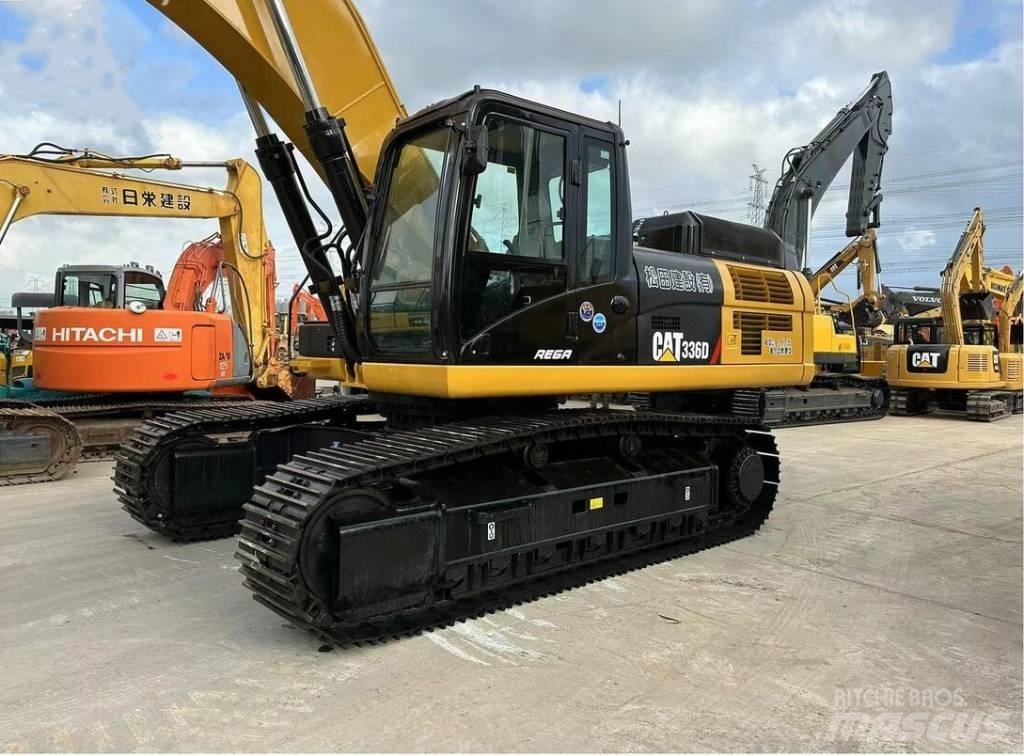 CAT 336 D Paletli ekskavatörler