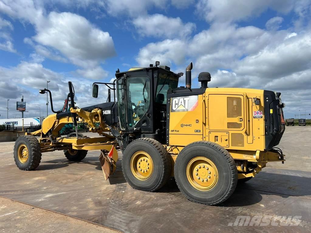 CAT 140M2 Greyderler