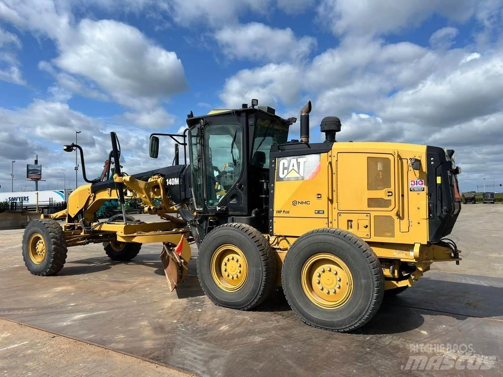 CAT 140M2 Greyderler