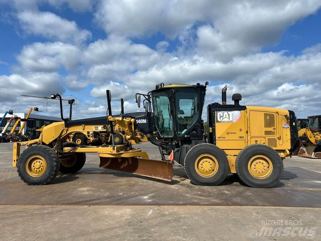 CAT 140M2 Greyderler