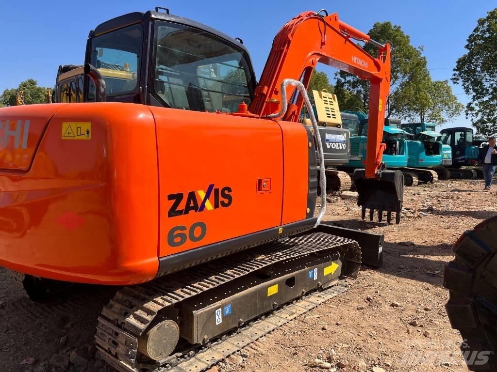 Hitachi ZX 60 Mini ekskavatörler, 7 tona dek