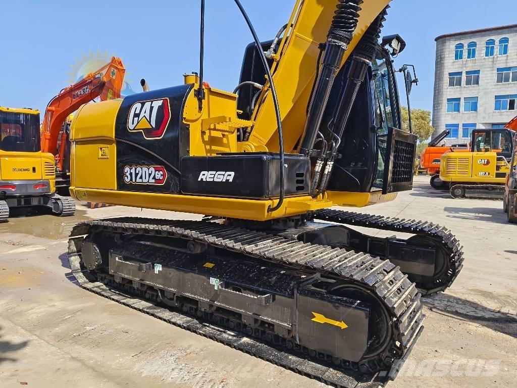 CAT 312D2GC Paletli ekskavatörler
