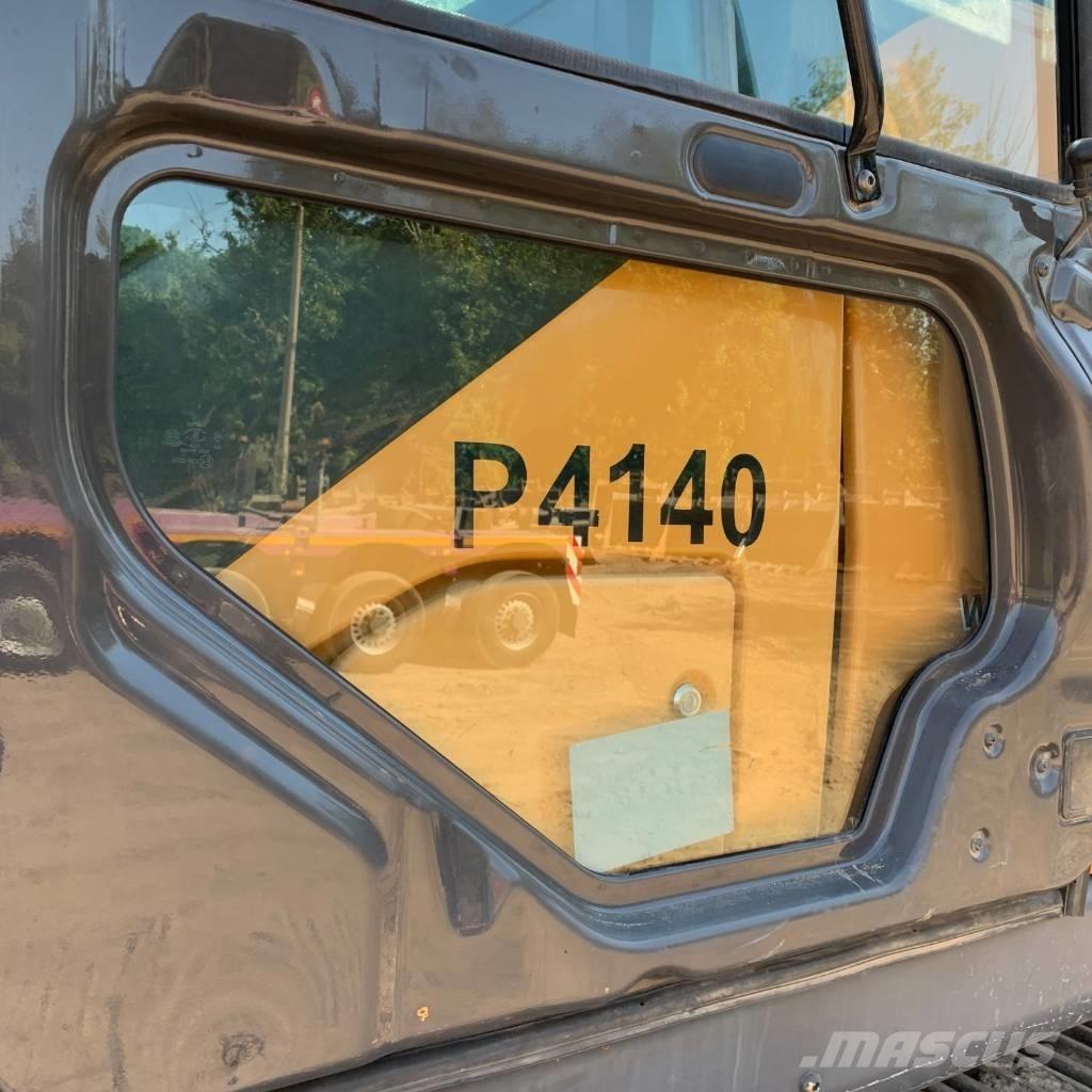 CASE CX 370 D Paletli ekskavatörler