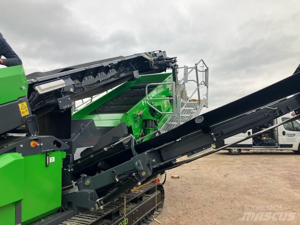 Terex Falcon 820 Gezer eleyiciler