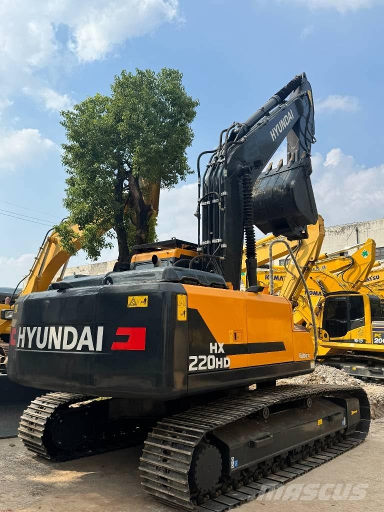 Hyundai HX220HD Midi ekskavatörler 7 - 12 t