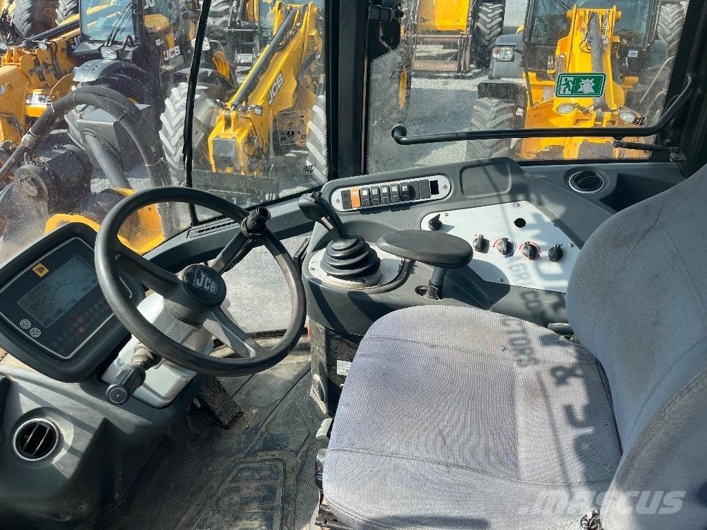 JCB 426 E Tekerlekli yükleyiciler