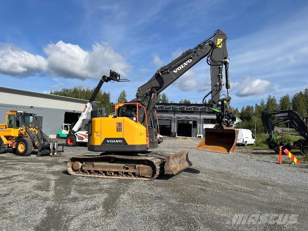 Volvo ECR 145 EL Paletli ekskavatörler