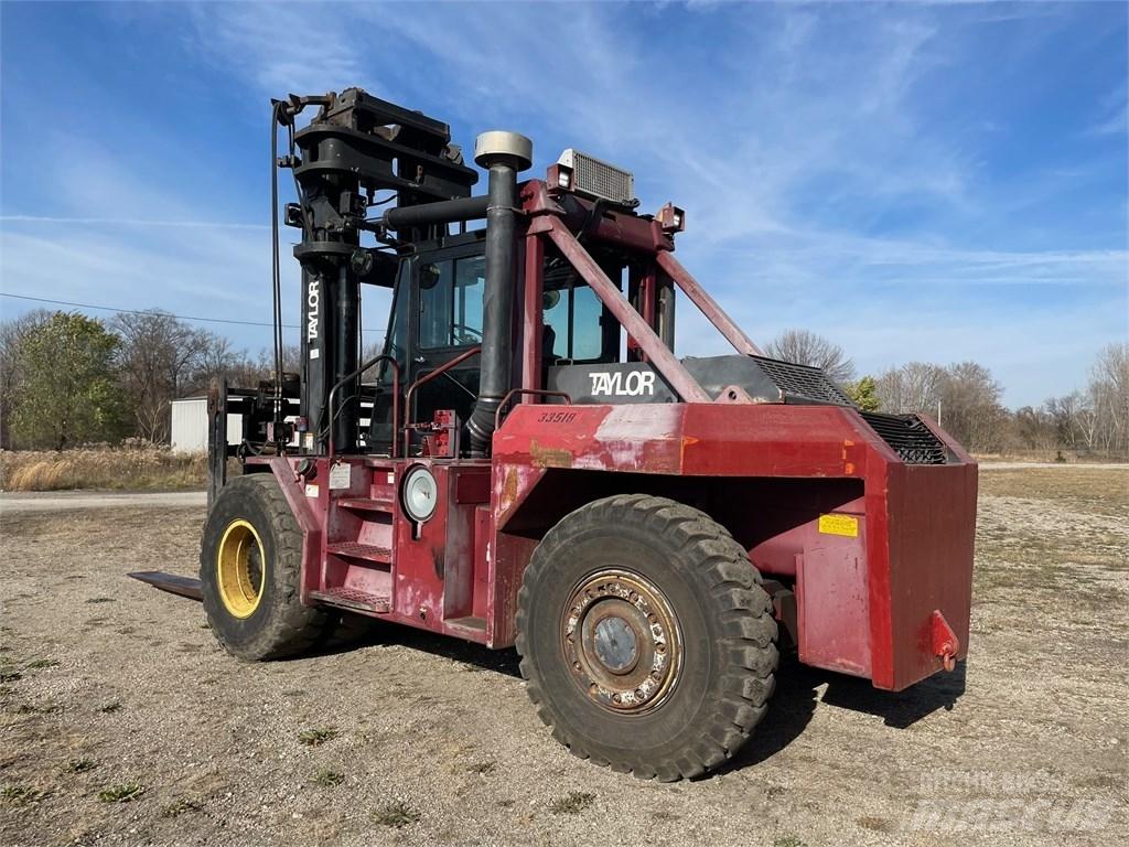 Taylor T450 Diger