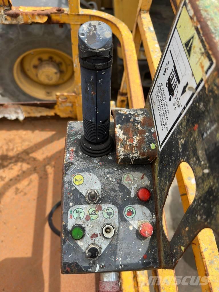 Haulotte Compact 10 Makasli platformlar