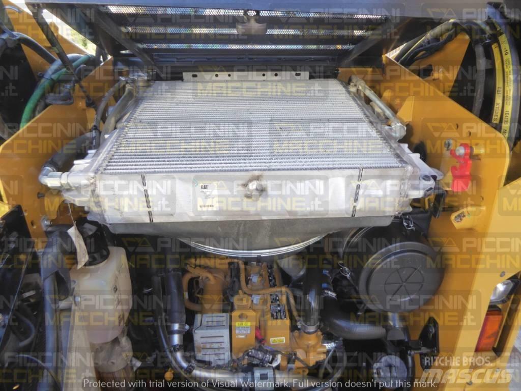 CAT 262D Skid steer loderler