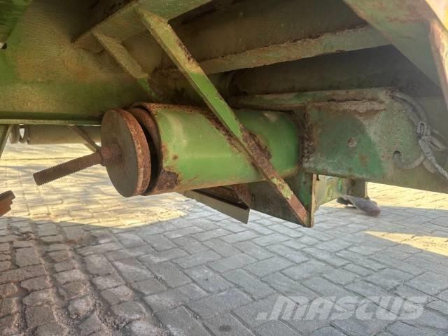 Thomas Aanhangwagen Hafif çekiciler