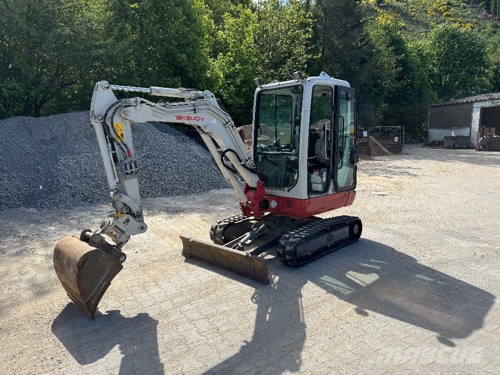Takeuchi TB 225 Mini ekskavatörler, 7 tona dek