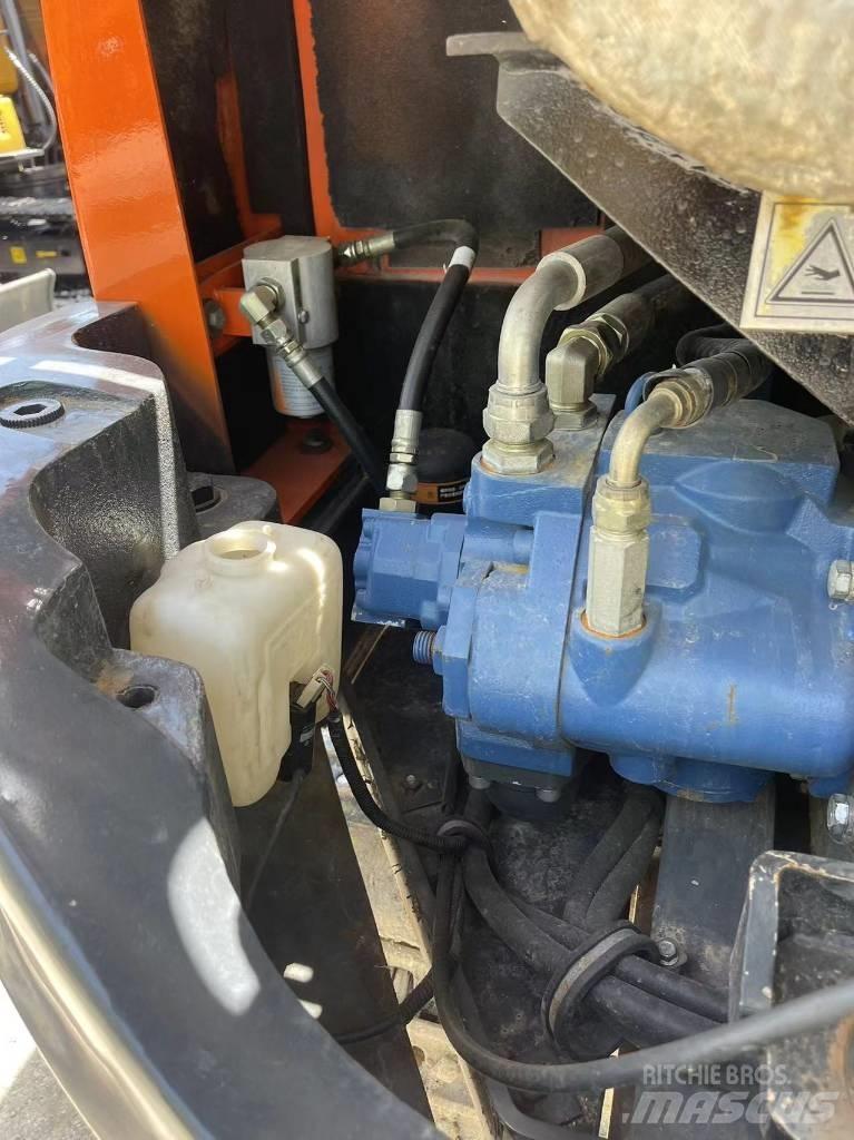 Doosan DX75 Mini ekskavatörler, 7 tona dek