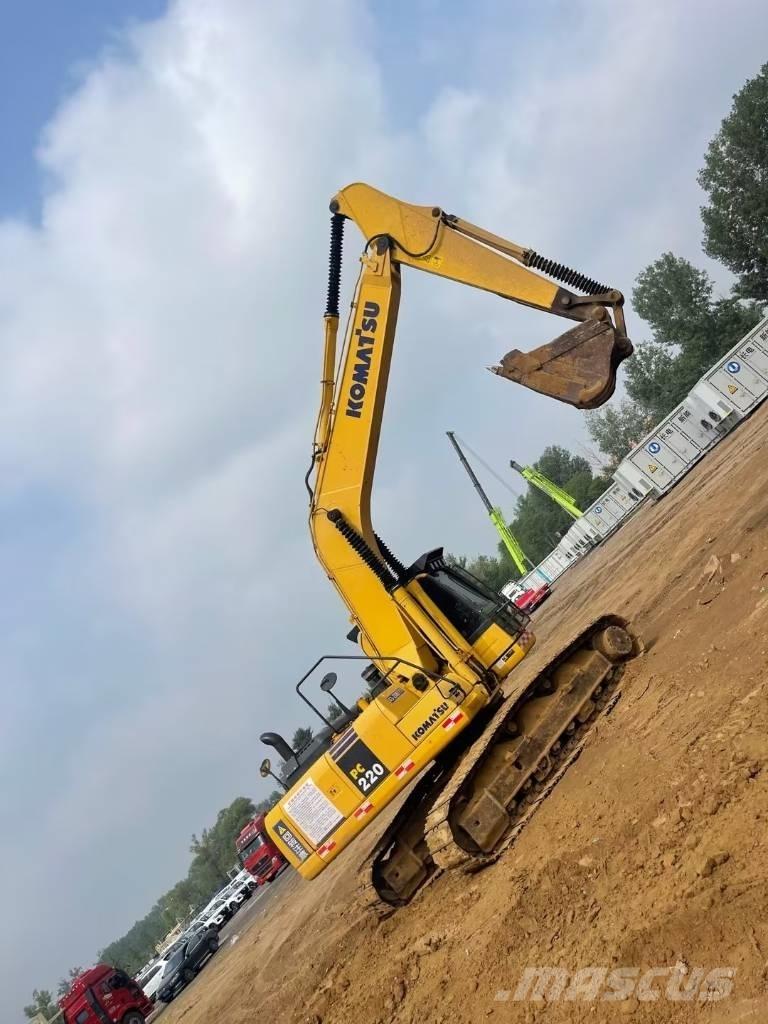 Komatsu pc220-8 Paletli ekskavatörler