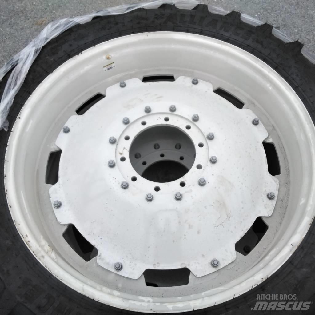 Alliance 300/95R46 Tekerlekler