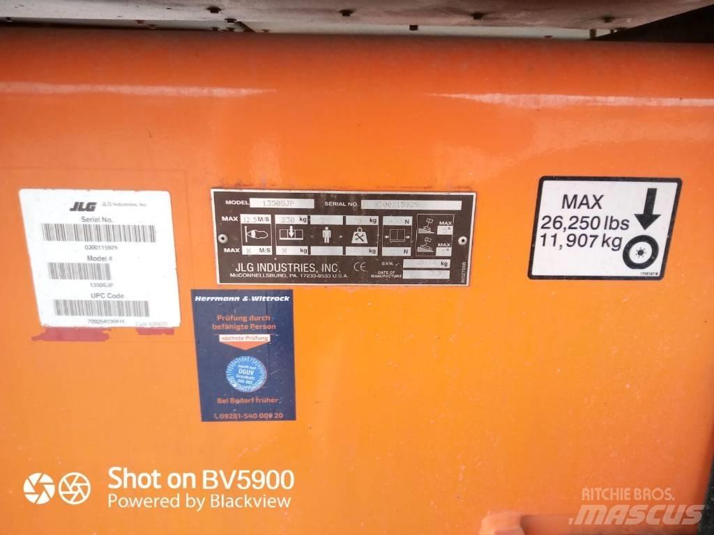 JLG 1350 SJP Teleskopik personel platformları