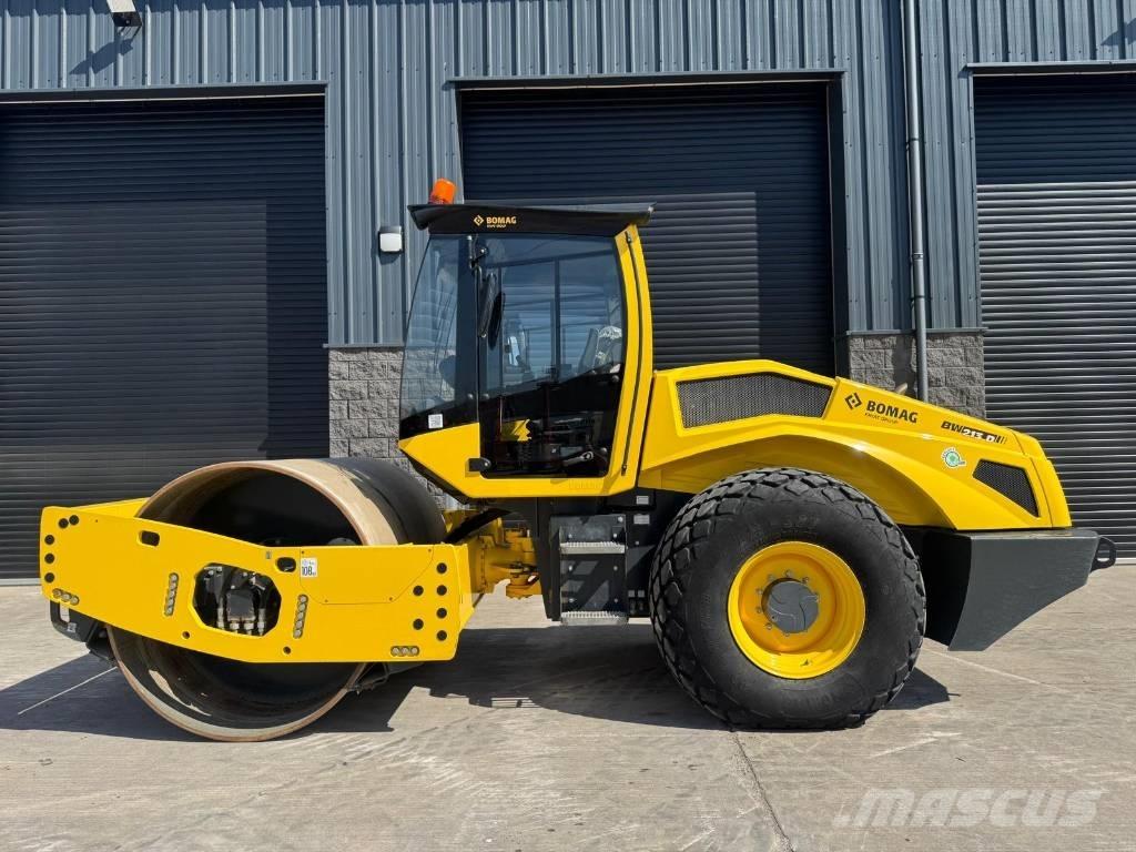 Bomag BW 213 D H-2 Tek tamburlu silindirler