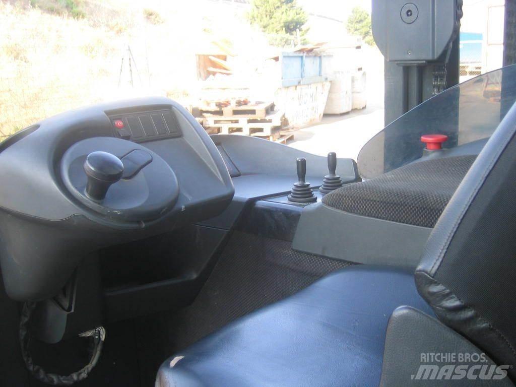 Linde R14 03 Reach truck - depo içi istif araçları