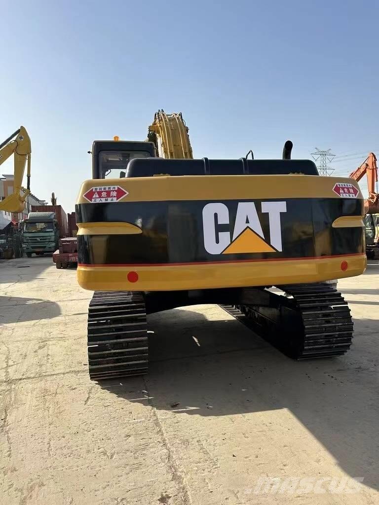 CAT 325 B L Paletli ekskavatörler