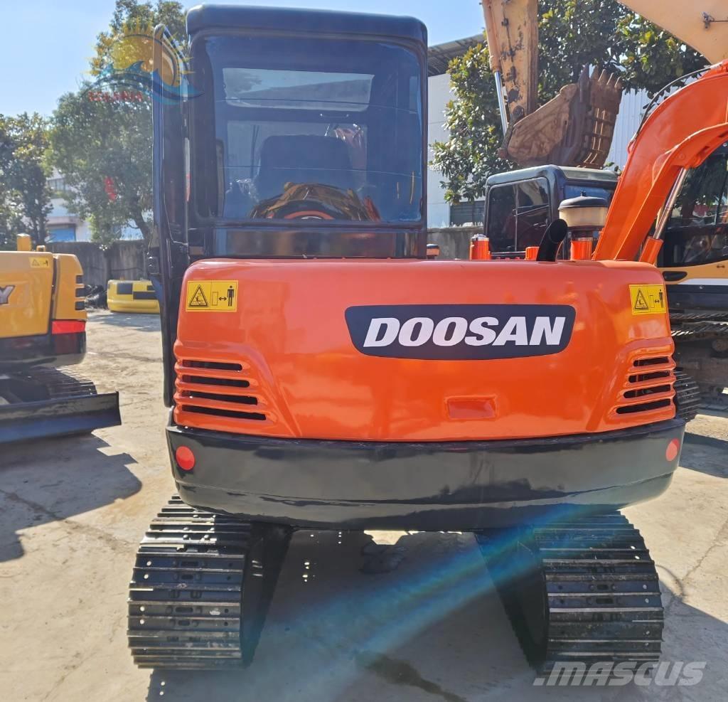 Doosan DH 55 Mini ekskavatörler, 7 tona dek