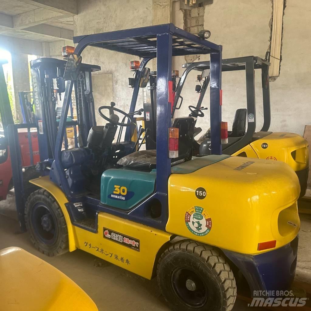 Komatsu F30T Dizel forkliftler