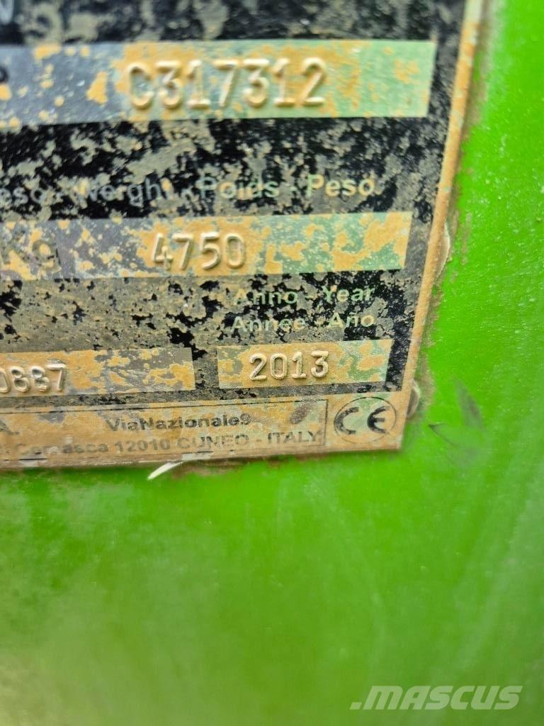 Merlo P 25.6 Teleskopik yükleyiciler