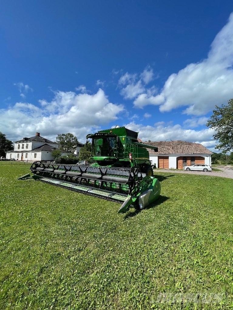 John Deere T 660 i Biçerdöverler