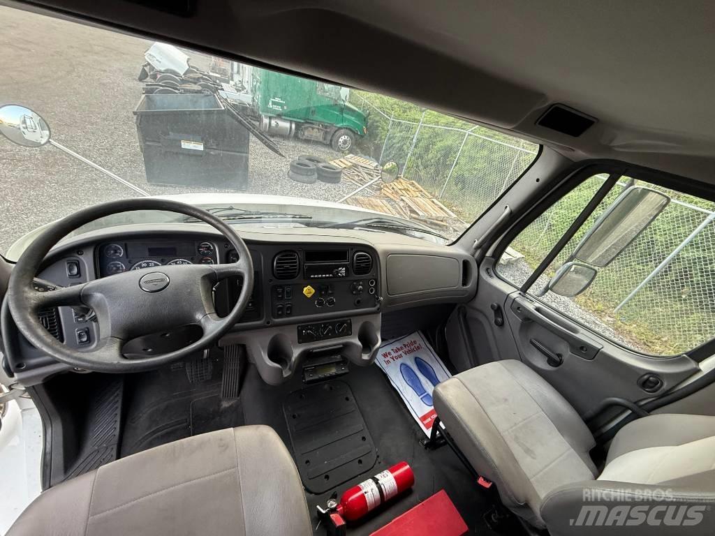 Freightliner M 106 Frigofrik kamyonlar
